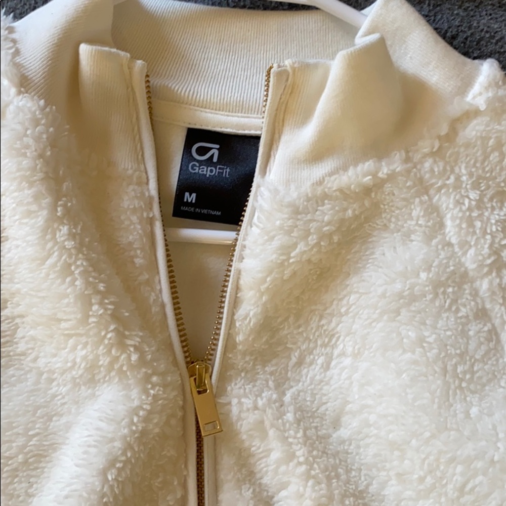 GapFit sweater - Picture 3 of 4